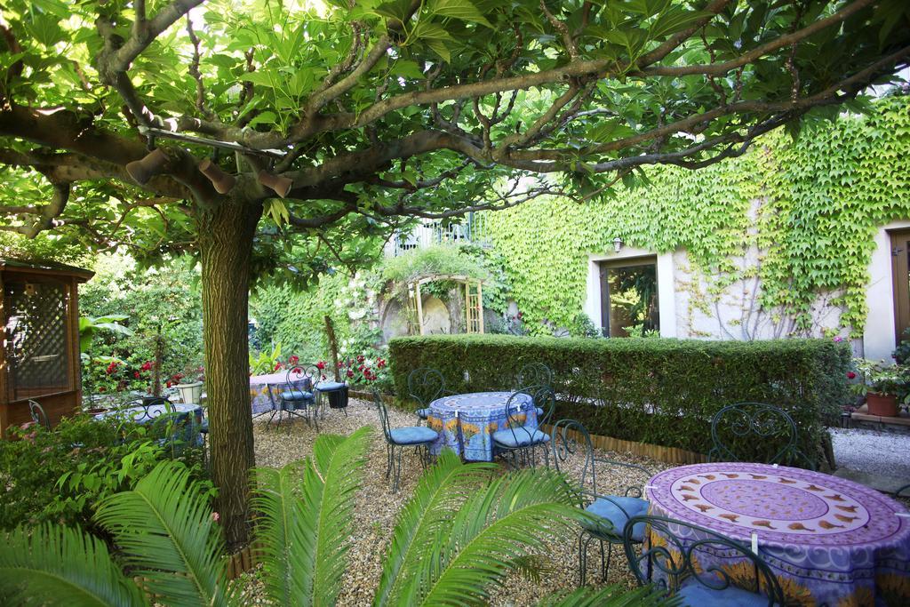 Logis Hotel Restaurant Les Norias Cazilhac  Buitenkant foto