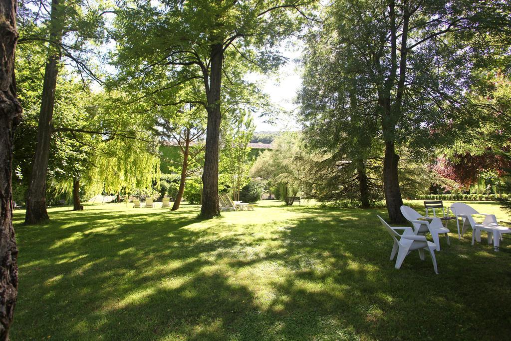 Logis Hotel Restaurant Les Norias Cazilhac  Buitenkant foto