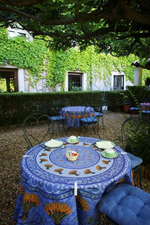 Logis Hotel Restaurant Les Norias Cazilhac  Buitenkant foto