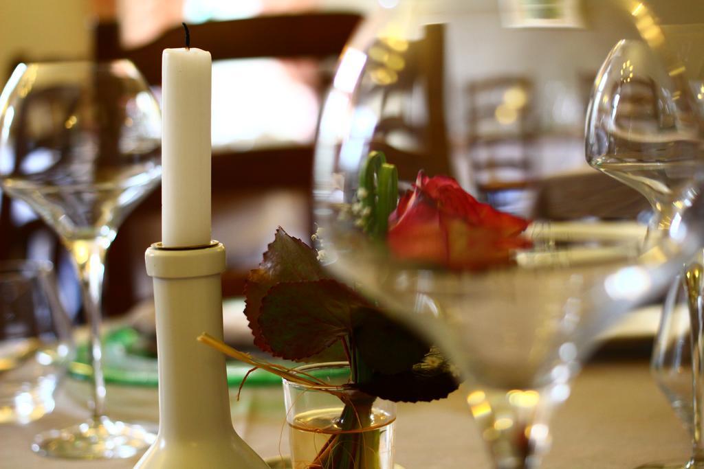 Logis Hotel Restaurant Les Norias Cazilhac  Buitenkant foto