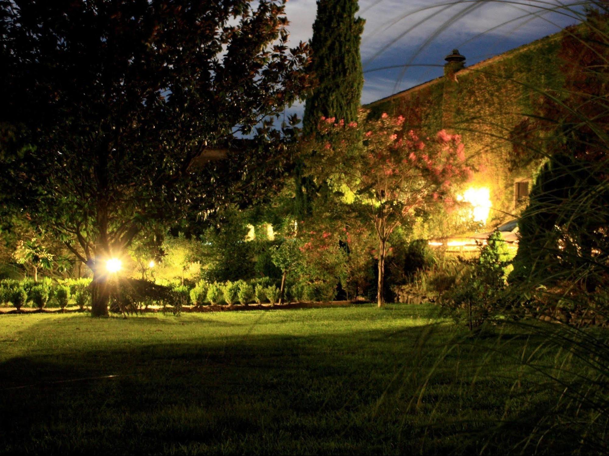 Logis Hotel Restaurant Les Norias Cazilhac  Buitenkant foto